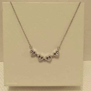 Magnetic Heart Clover necklace (silver)